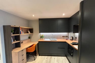 1 bed studio, Surrey Street, Montpelier, Bristol, BS28FU - Image 3